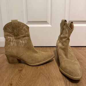 Lipsy Beige Suede Embroidered Heeled Boots